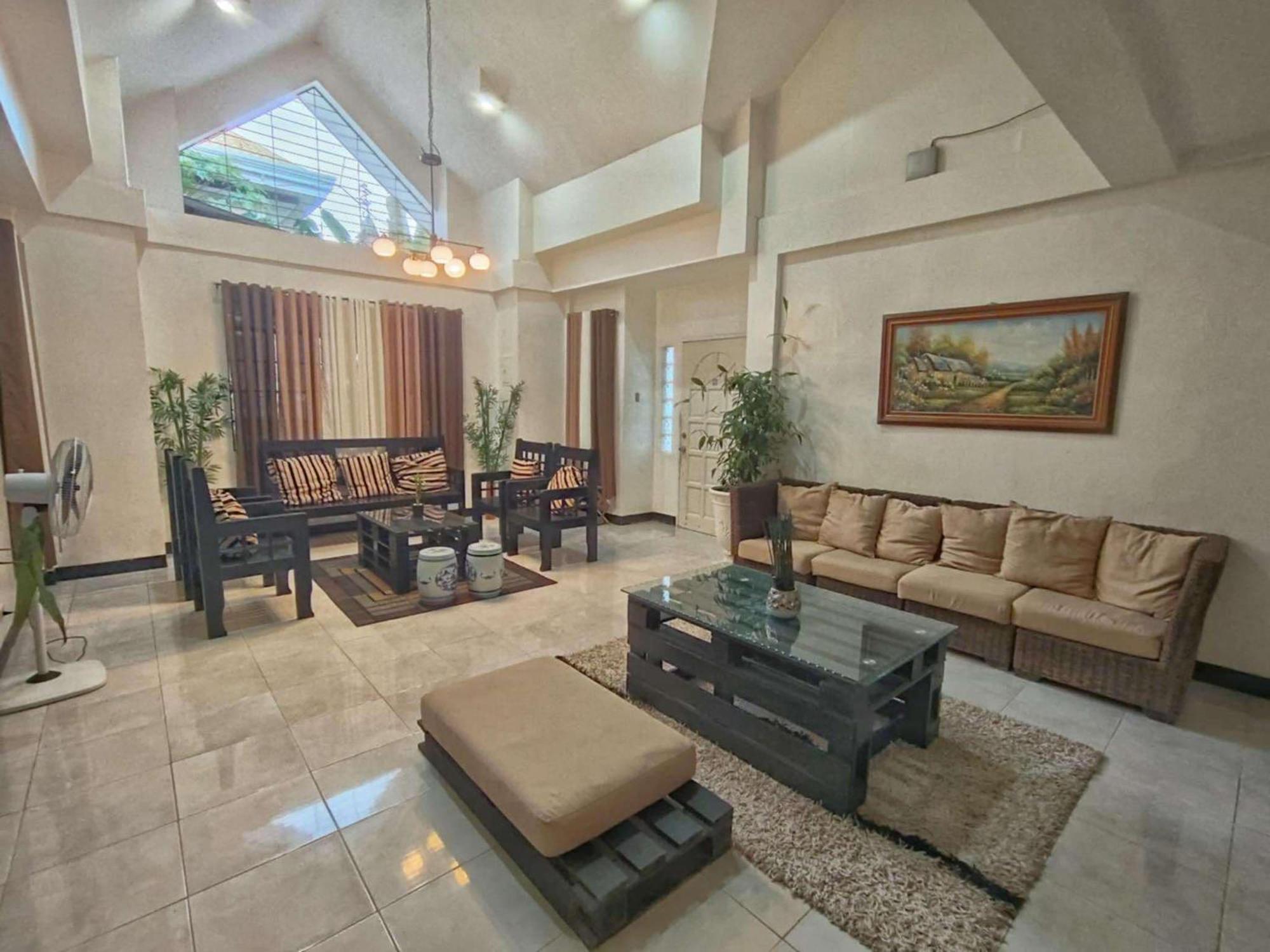 Andresas Homestay ロボック エクステリア 写真